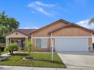 35947 Lourdes Dr, Winchester, CA 92596