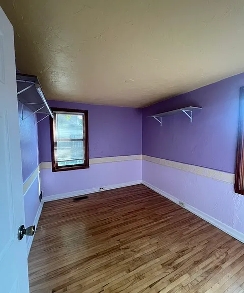 304 S James St — Photo 11