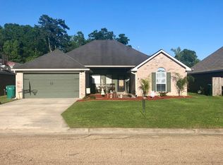 26278 Holly Ridge Dr, Denham Springs, LA 70726