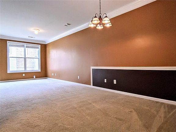 5th image of 3433 Dianthus Ln #3433