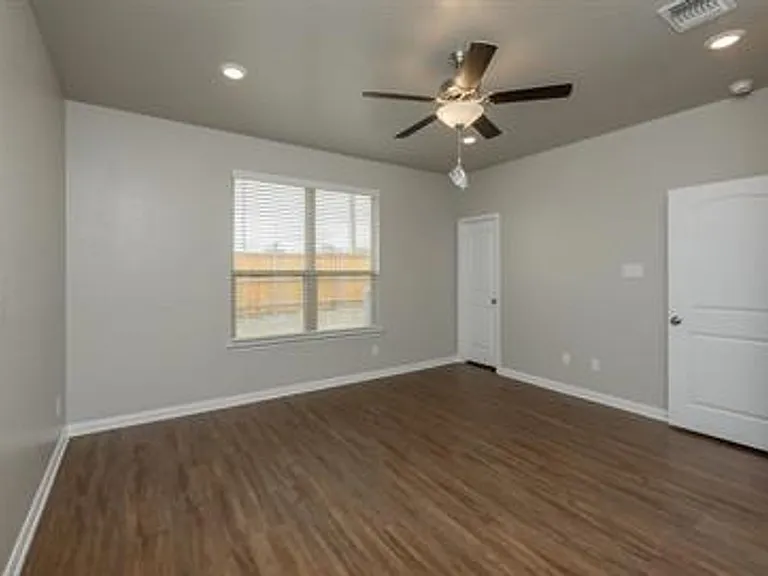 1551 Case Rd — Photo 9