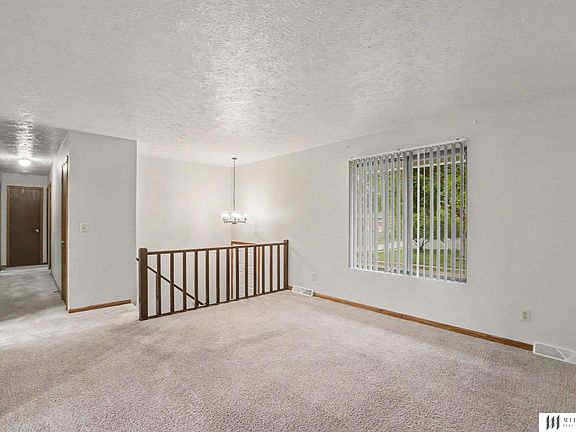 3rd image of 5129 Galloway St