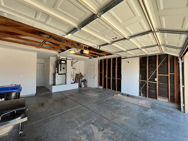 2526 Wolverton Ave — Photo 15
