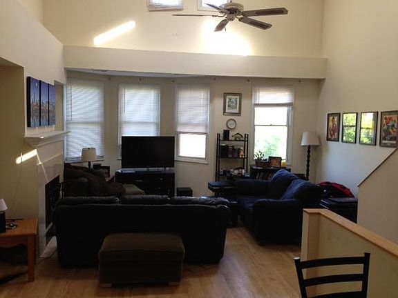 3rd image of 2320 N Southport Ave #3B