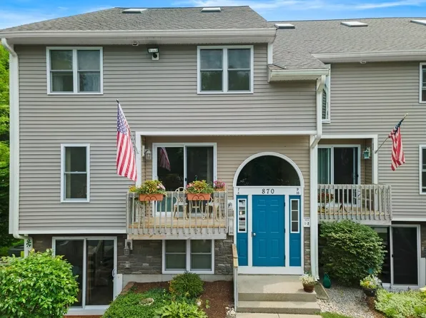 870 Landry Ave Unit 8, North Attleboro, MA 02760