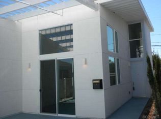 1550 E 99th St, Los Angeles, CA 90002