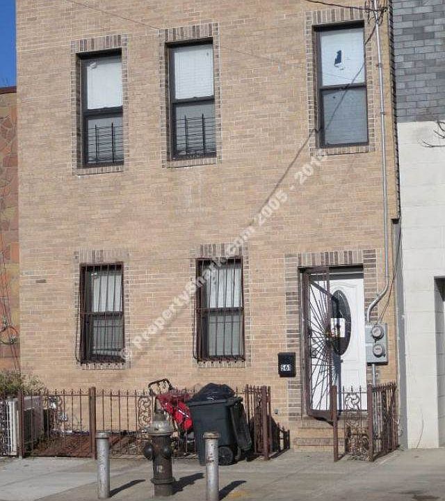 561 ENY