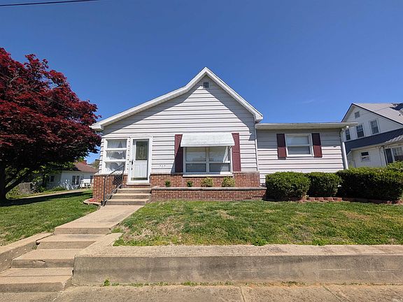 2nd image of 707 Walnut St