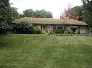 1205 N Yale Ave, Arlington Heights, IL 60004