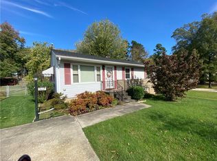 908 Creek Ridge Rd, Greensboro, NC 27406