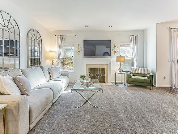 4th image of 1012 Paddock Ln