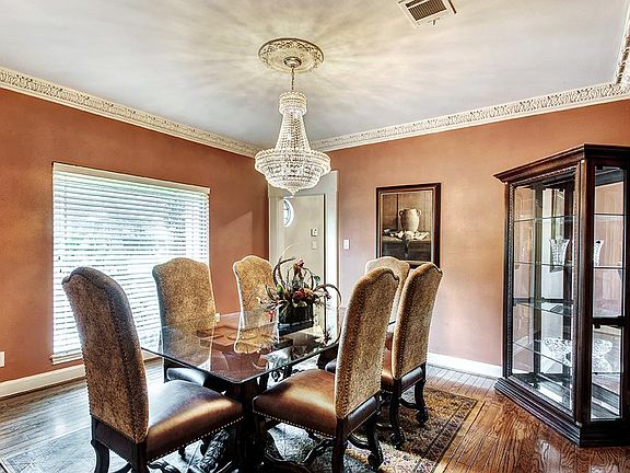 Formal Dining Room