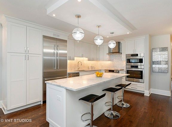 5th image of 1440 N Lake Shore Dr #18EF