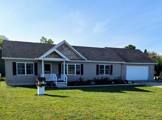 1016 Owen Dr, Petoskey, MI 49770