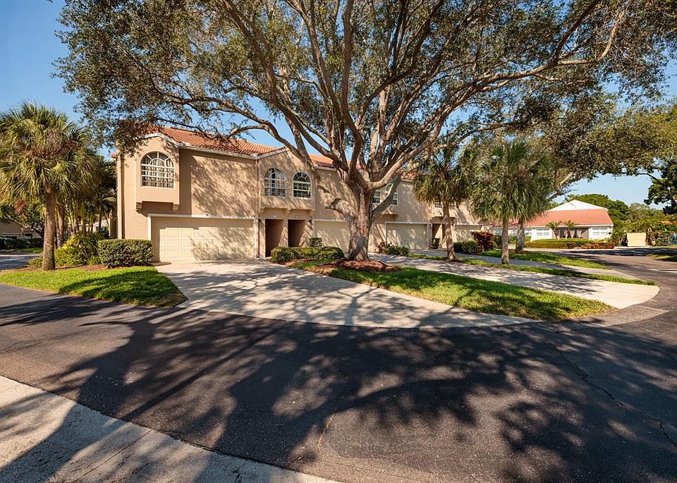 1st image of 655 MALTA COURT NE #603