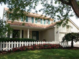 3457 Lynnbrooke Ln, Oregon, OH 43616