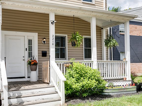 2nd image of 2210 Venable St