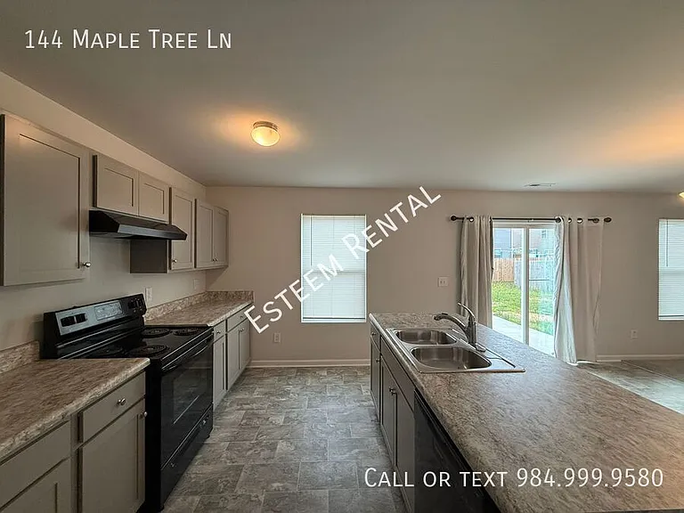 144 Maple Tree Ln — Photo 6
