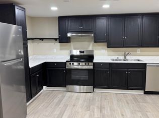 1983 E Don Carlos Ave, Tempe, AZ 85281