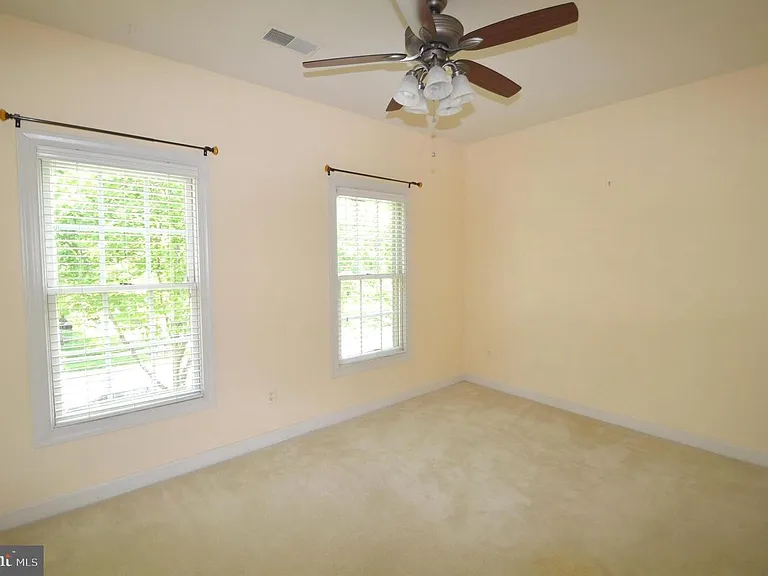 43706 Mink Meadows St — Photo 29