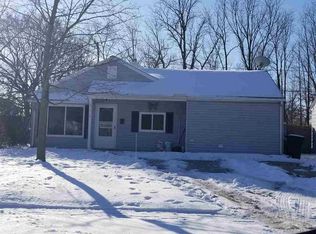 785 Briarcliff Rd, Jackson, MI 49203