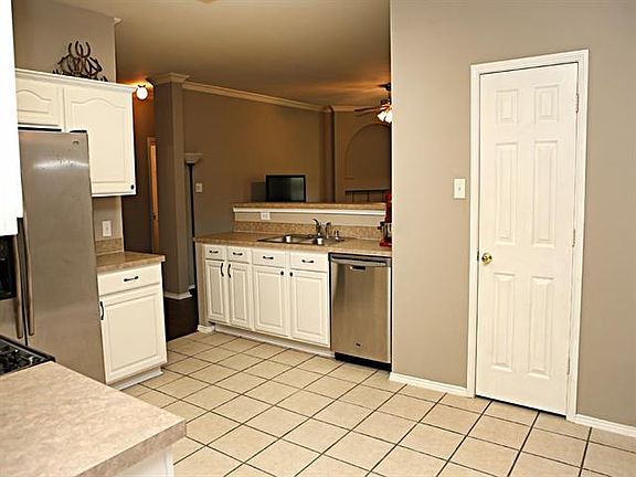 4th image of 8008 Clear River Ln