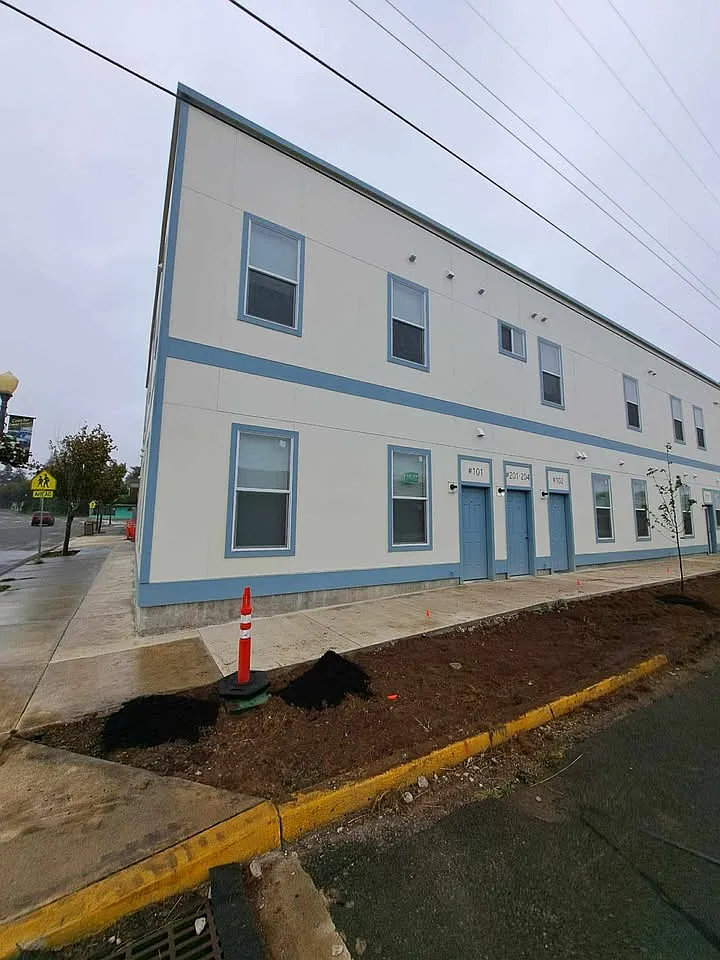 1 bed, $1,100 — Photo 1