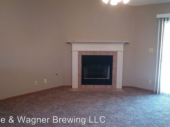 3rd image of 2386 Edison Dr