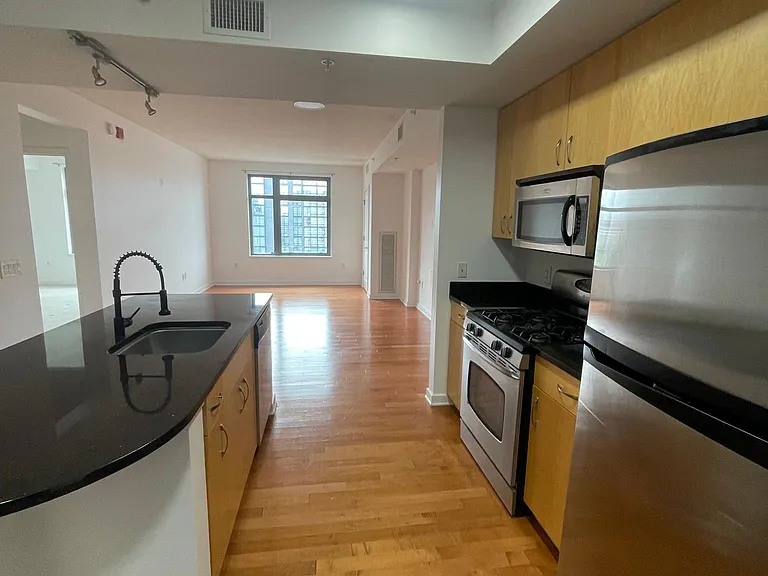 475 K St NW #814 — Photo 5