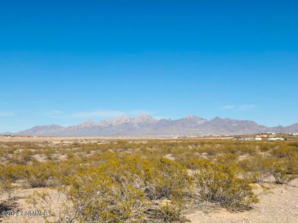 las-cruces-new-mexico-339961542 picture