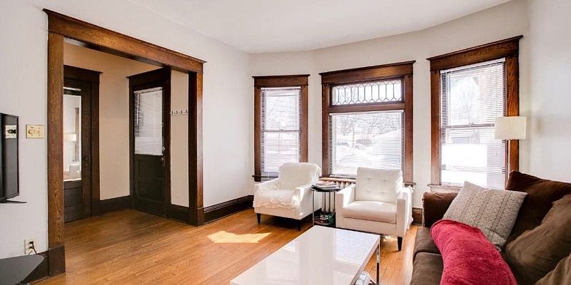 1st image of 217 Griggs St N #1
