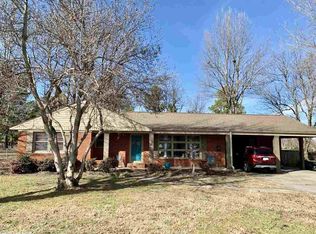 811 NW 4th St, Walnut Ridge, AR 72476