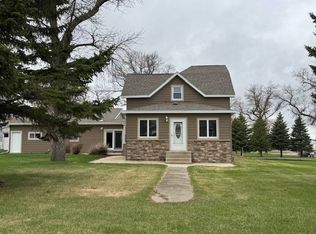 143 W 1st St, Webster, SD 57274