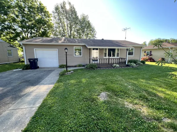 110 N 5th St, Spiceland, IN 47385