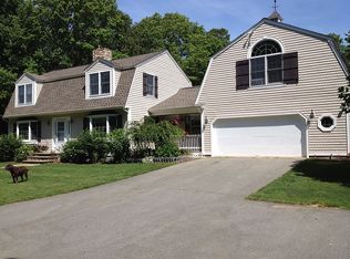 918 Main Rd, Westport, MA 02790