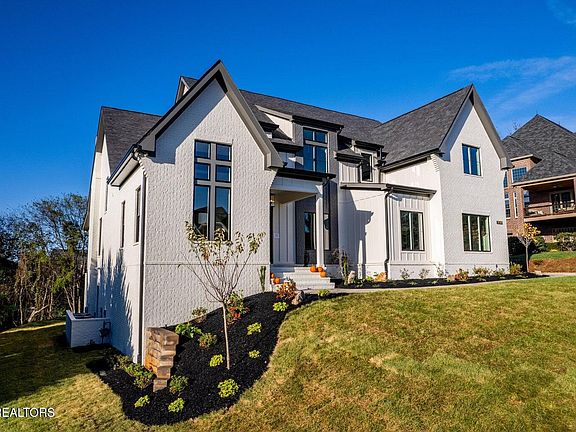 2nd image of 12368 Vista Brook Ln