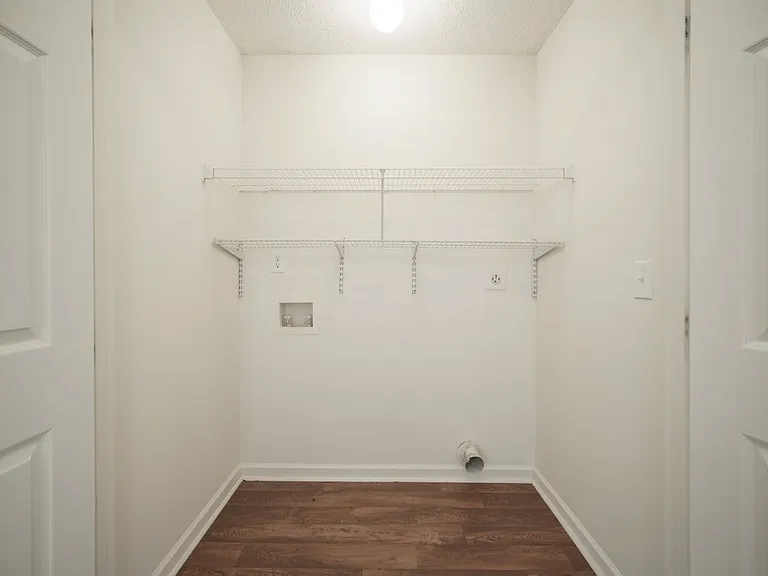 311 7th Ct N — Photo 23