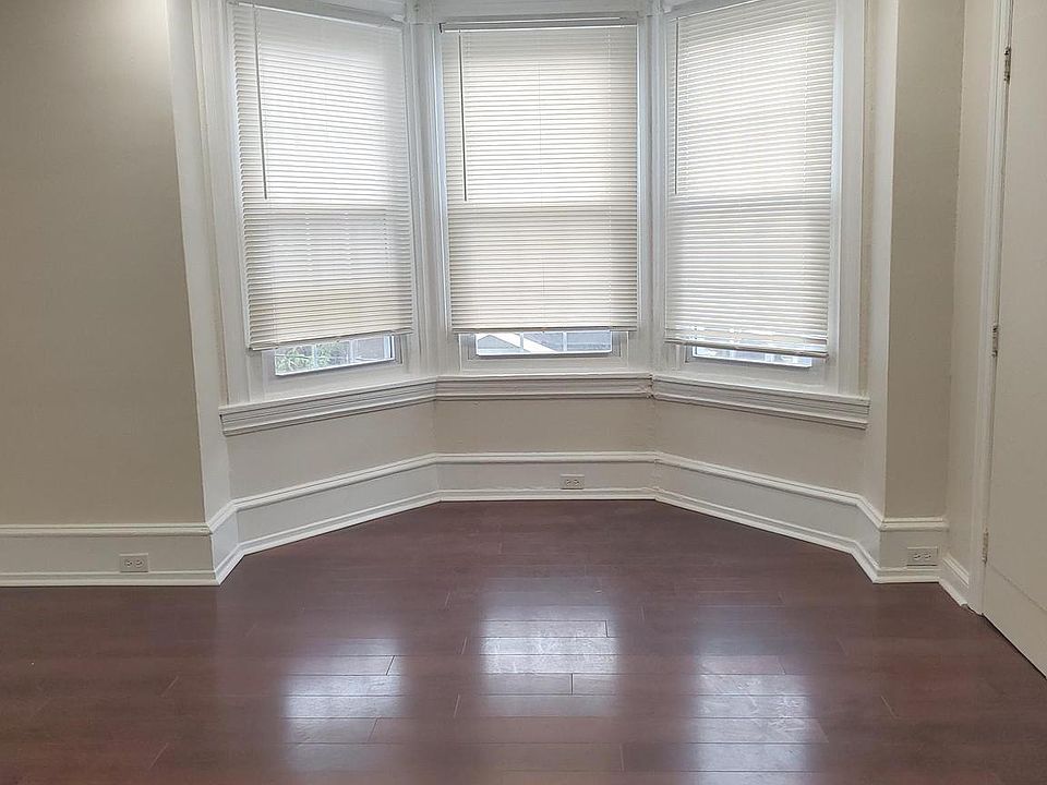 1st image of 214 Buckingham Pl Floor 2