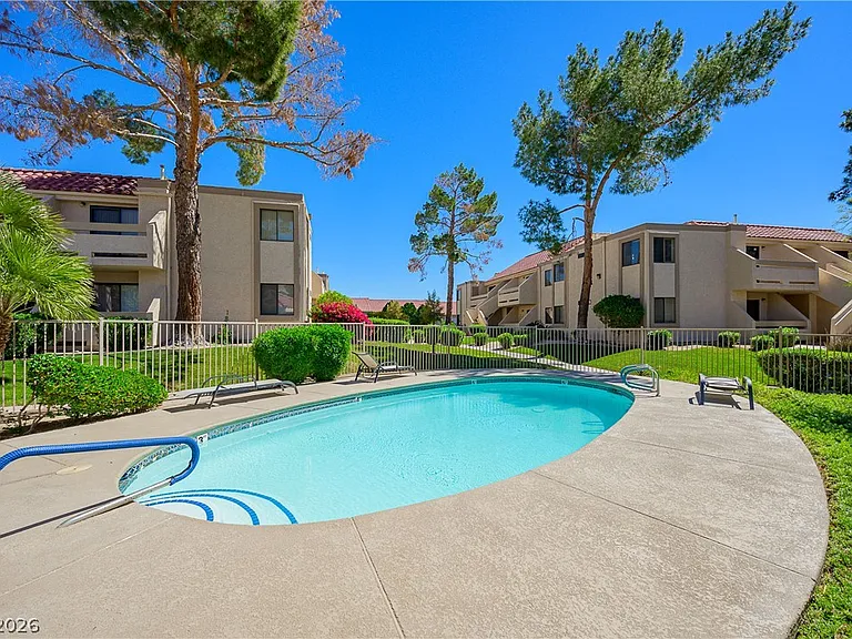 3770 Desert Marina Dr #52 — Photo 5