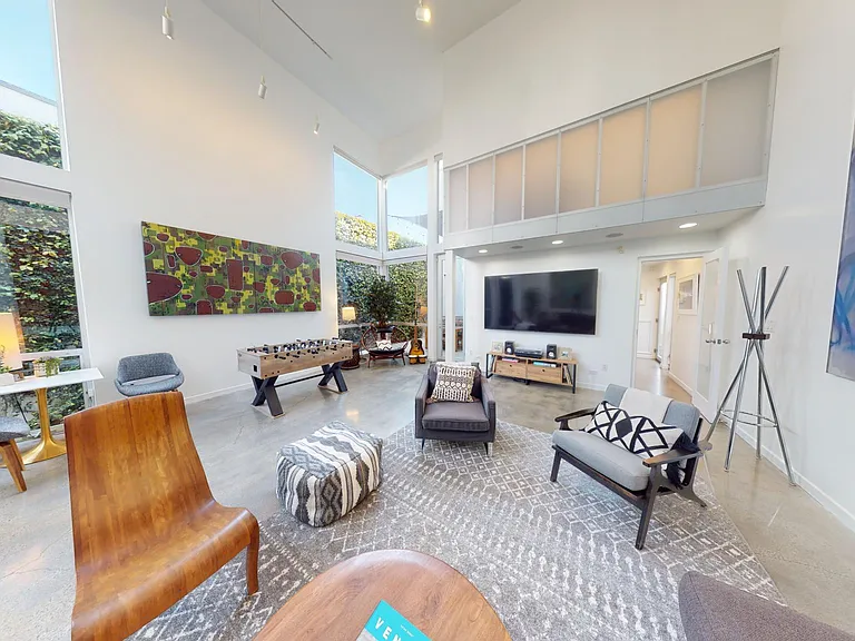 1410 Pacific Ave — Photo 8