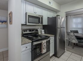 Harpers Point Apartments*