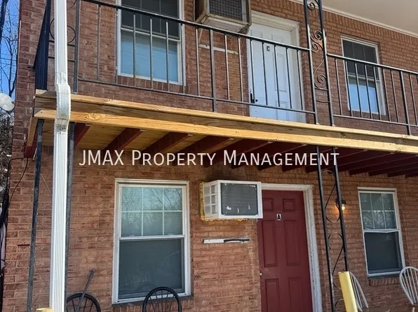 809 Westside Blvd NW APT C, Roanoke, VA 24017