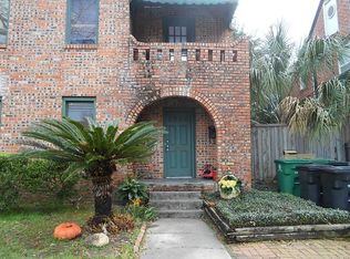 1529 Welch St, Houston, TX 77006