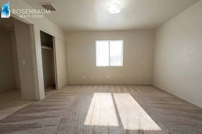 2 bed, 2.0 bath, 1084 sqft, $1,200 — Photo 4