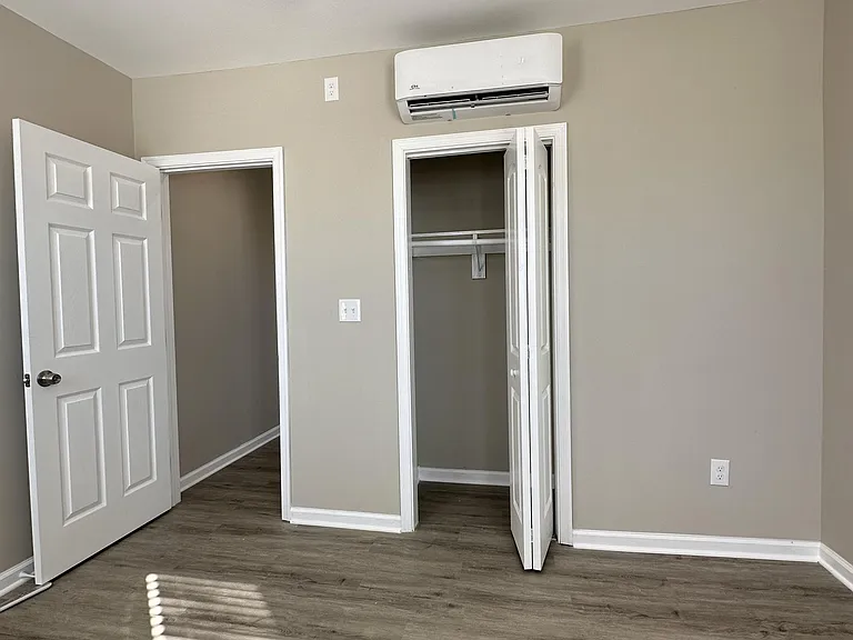 2238 N Fulton Ave #3 — Photo 13
