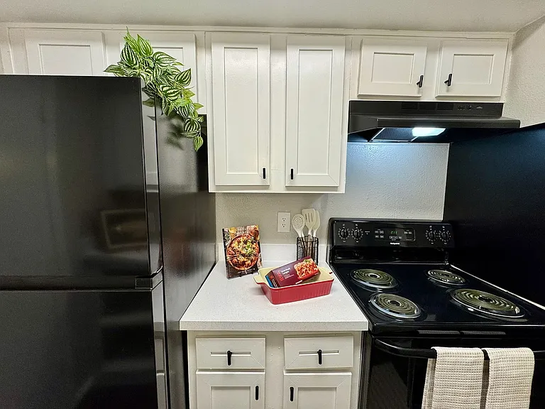 Creeks Edge Apartments — Photo 69