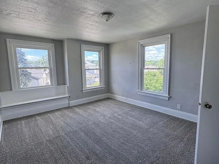 414 Park Ave #416 — Photo 17