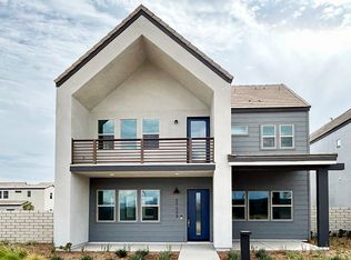 27333 Creekwood Ln, Valencia, CA 91381