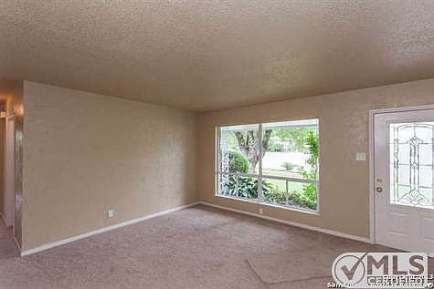 5th image of 2638 Hackamore Ln