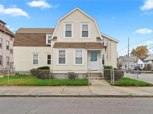 64 Makin St, Pawtucket, RI 02861
